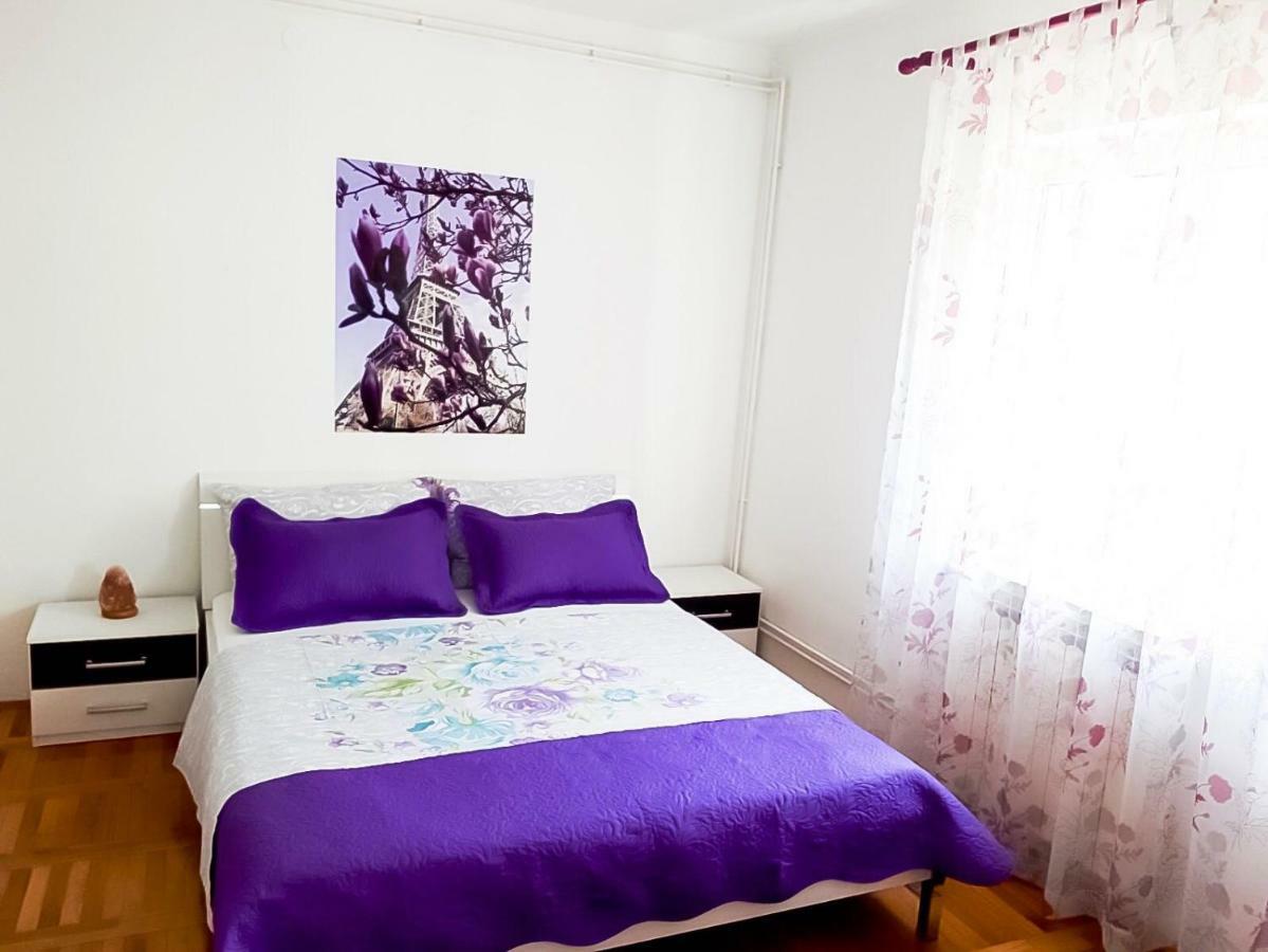 Apartment Silvia Макарська Екстер'єр фото