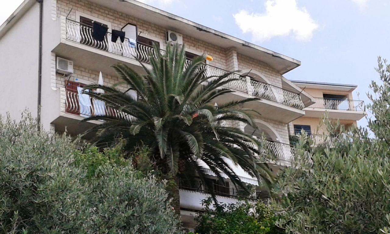 Apartment Silvia Макарська Екстер'єр фото