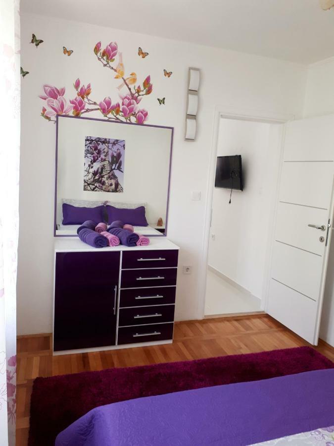 Apartment Silvia Макарська Екстер'єр фото