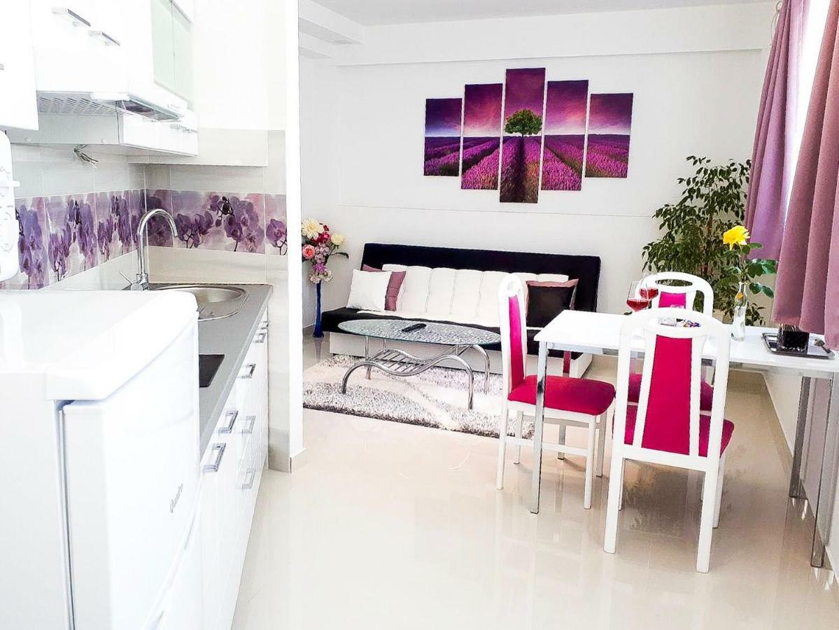 Apartment Silvia Макарська Екстер'єр фото